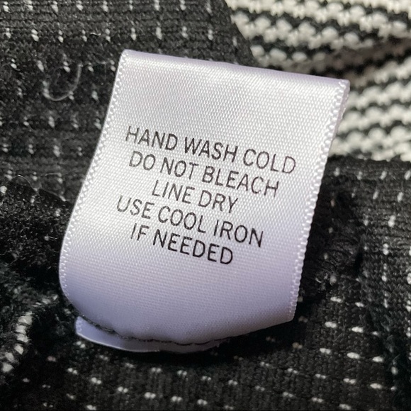 ModCloth Lace&Mesh Textured Black White Plus Dress - Picture 9 of 9